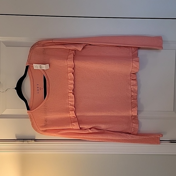 NWT LOFT Ann Taylor Top - Picture 1 of 2